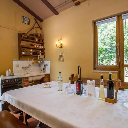 Stunning In Nedescina With Wifi Santalezi