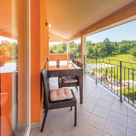 Holiday home Stunning In Nedescina With Wifi *